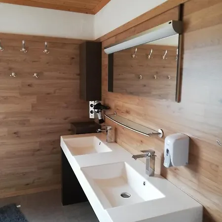 Appartamento Haus Petra Neumarkt in Steiermark Esterno foto